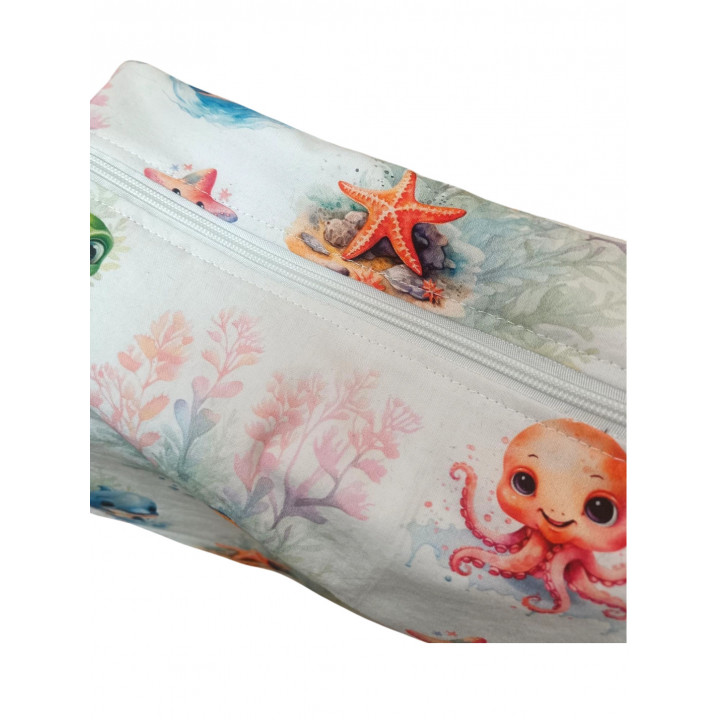 Bolsita impermeable infantil baby fish detalle cremallera