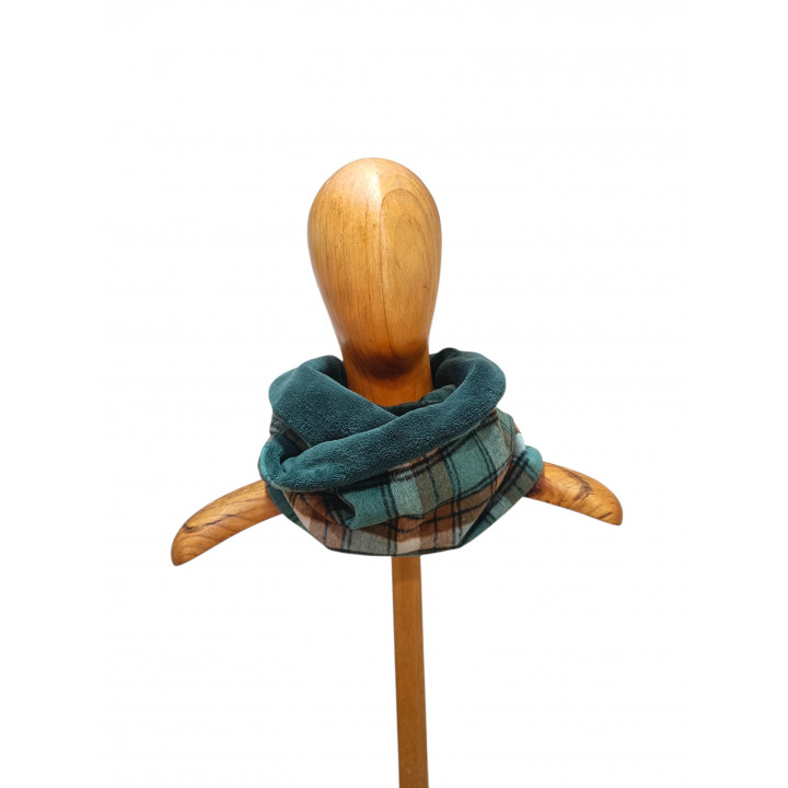 Bufanda infinita de franela y coralina