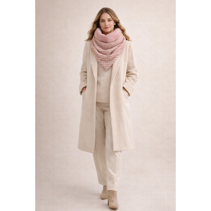 Bufanda triangular tweed rosa elegante | by.Cuqui