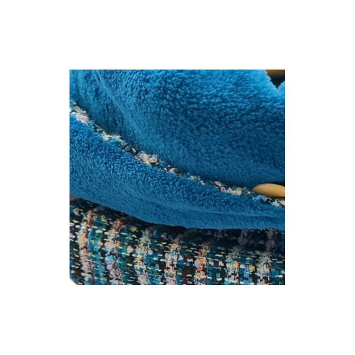 Bufanda triangular tweed petróleo elegante | by.Cuqui