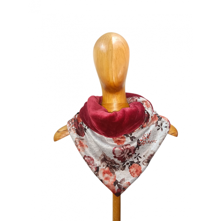 Bufanda triangular flores rosa punto camiseta | by.Cuqui