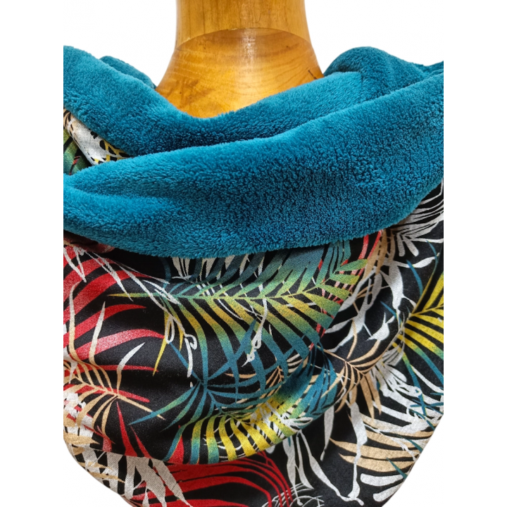 bufanda pico con capucha hojas multicolor