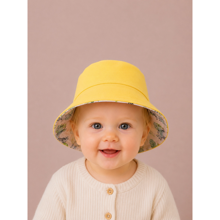 Reverso del gorrito de pescador Cebritas con tela combinada – By.Cuqui