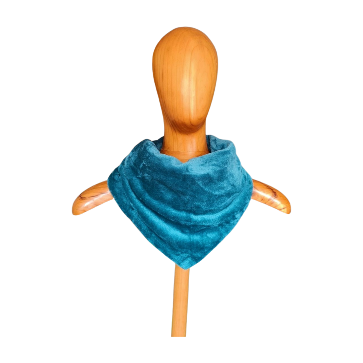 Bufanda de punto y coralina mediana