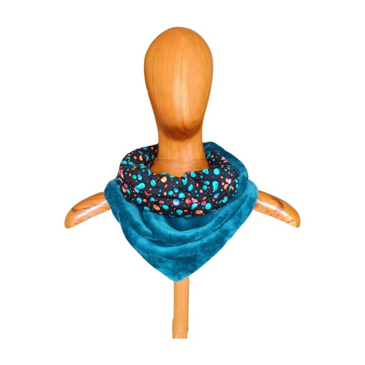 Bufanda de punto y coralina mediana