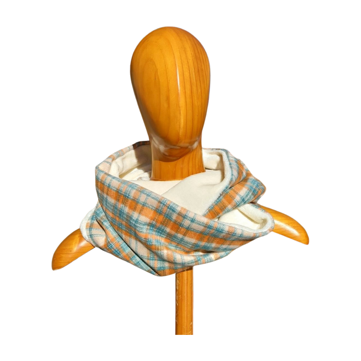 Bufanda infinita de franela y coralina