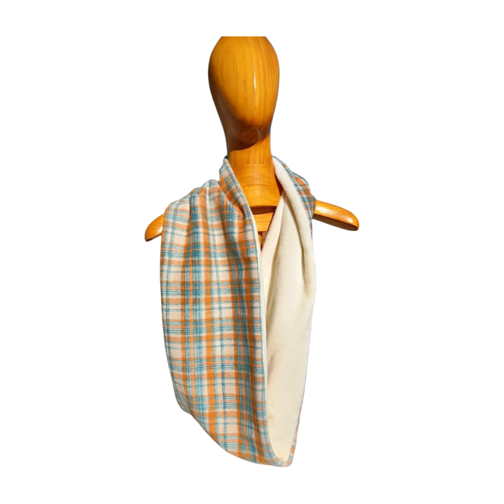 Bufanda infinita de franela y coralina