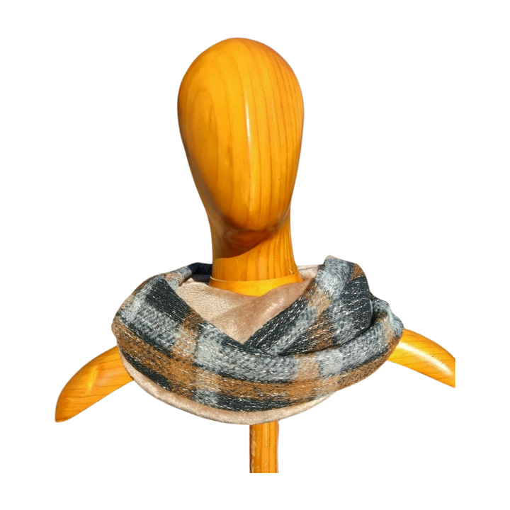 Bufanda infinita de franela y coralina