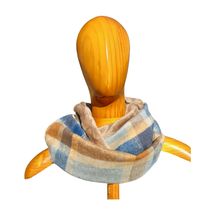 Bufanda infinita de franela y coralina