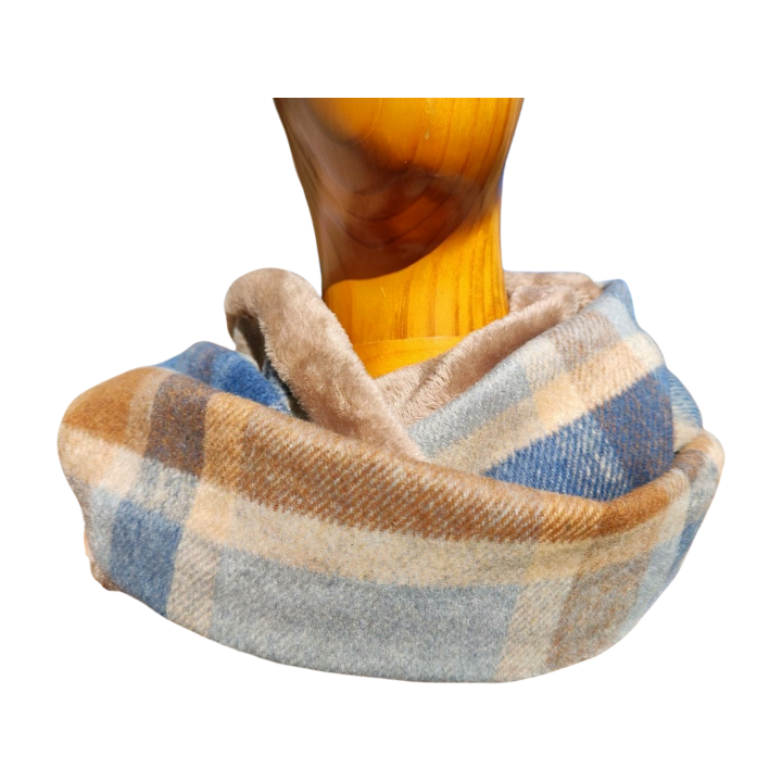 Bufanda infinita de franela y coralina