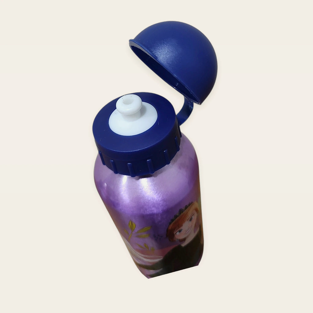 Botella infantil Frozen con tapón abierto