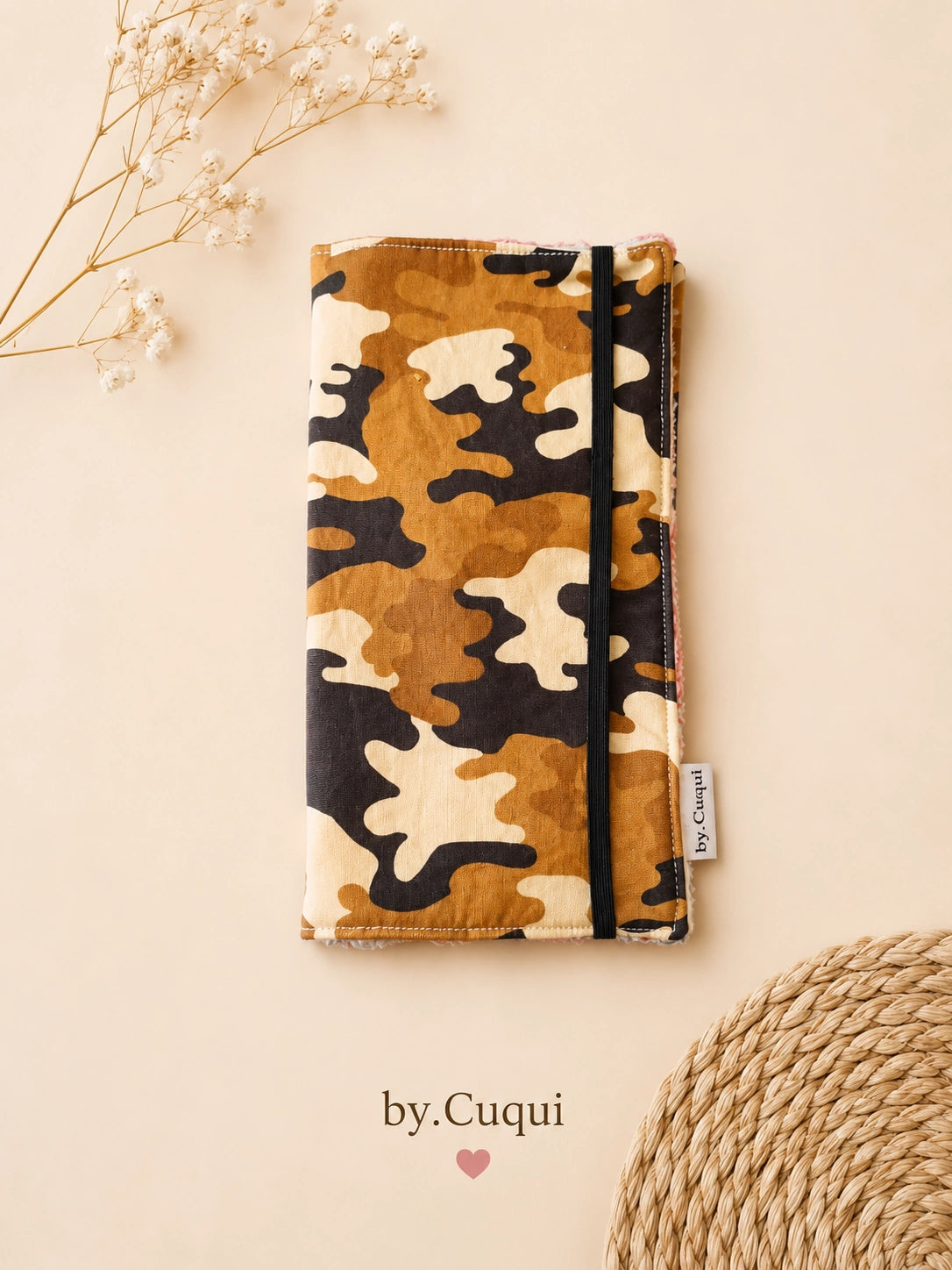 Kit dental Camuflaje marrón con rizo beige, cerrado en vista frontal