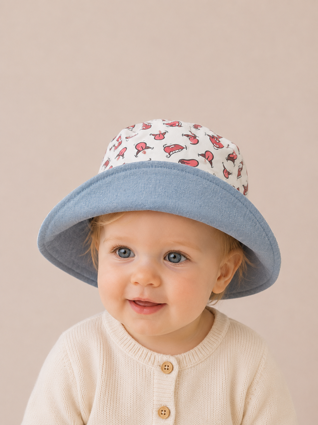 Gorrito de pescador reversible Lenguas hecho a mano en algodón para bebé [Variant: Tejano de verano]