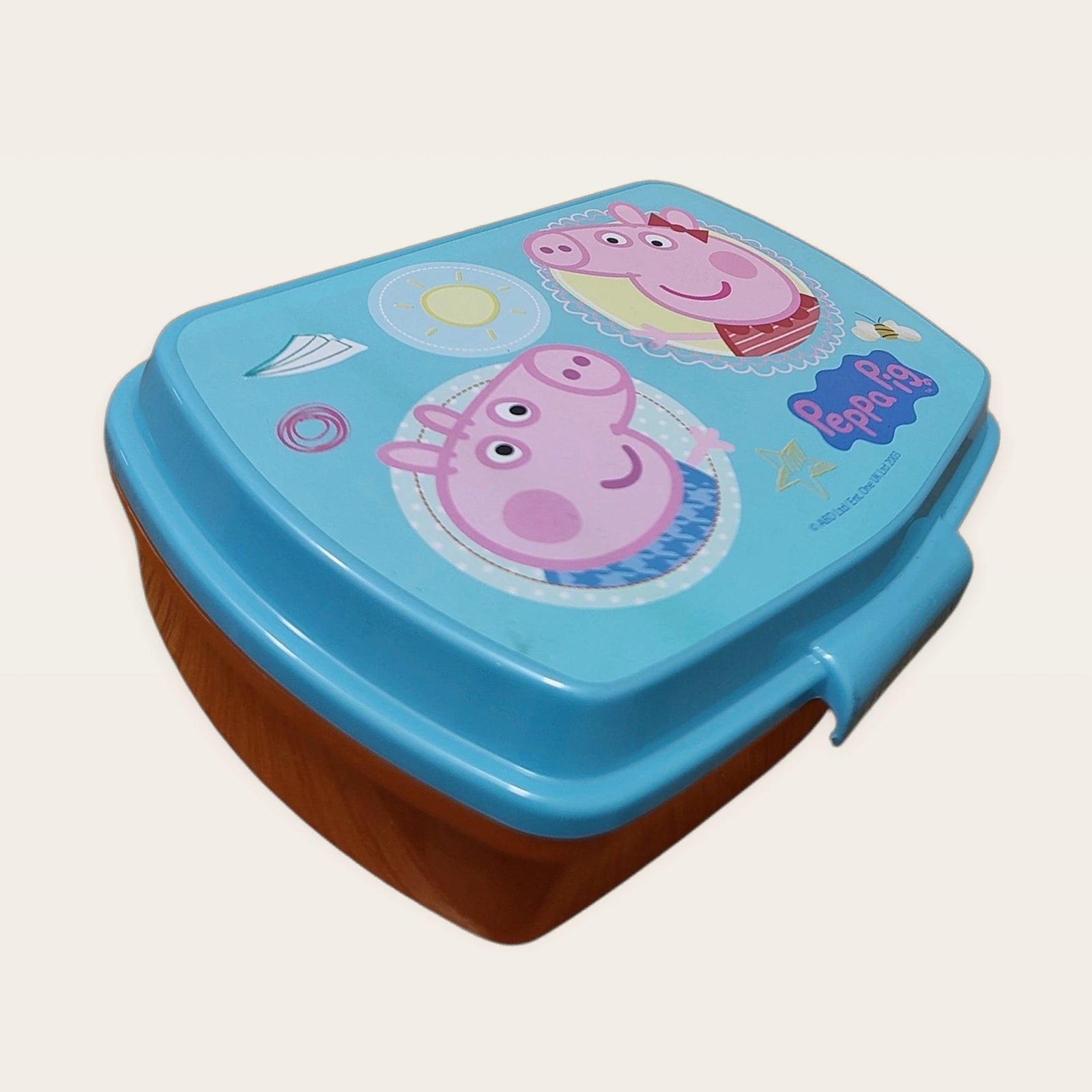 Sandwichera infantil Peppa Pig, vista en ángulo