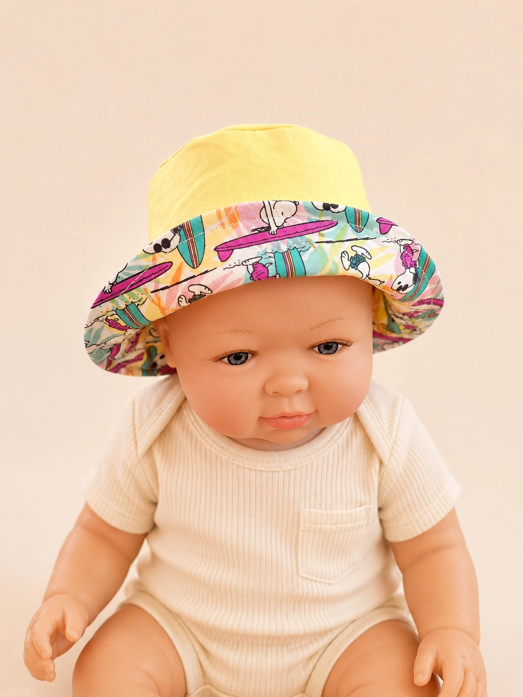 Gorrito infantil de pescador con estampado Snoopy en algodón [Variant: Amarillo claro]