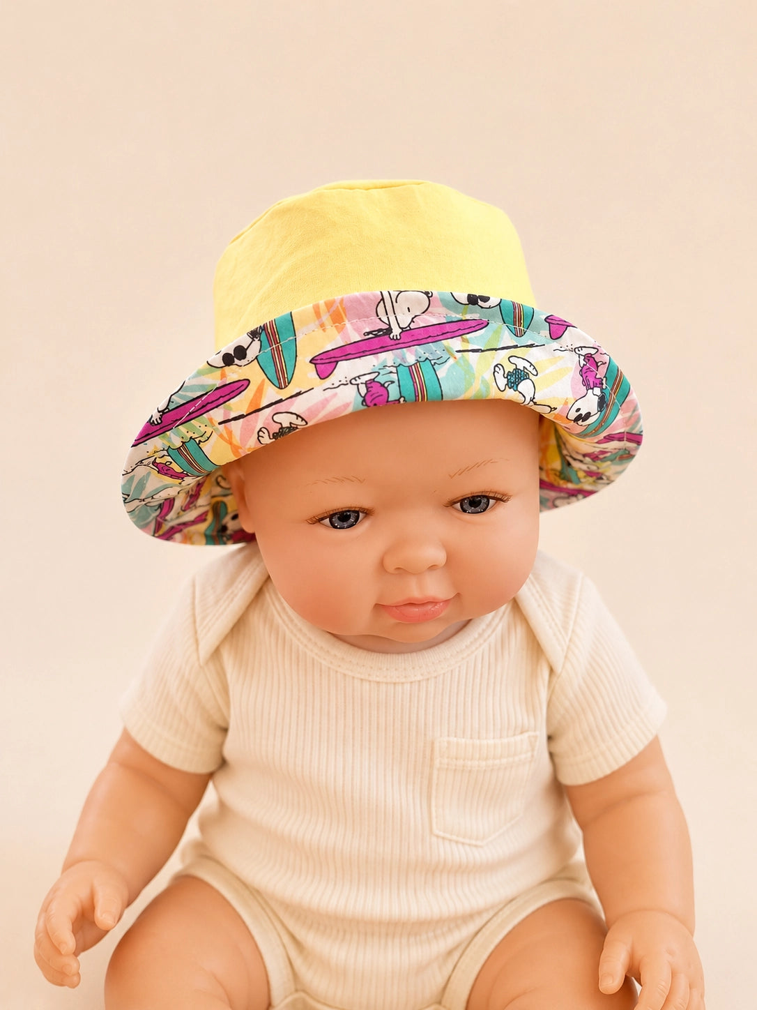 Gorrito infantil de pescador con estampado Snoopy en algodón [Variant: Amarillo claro]