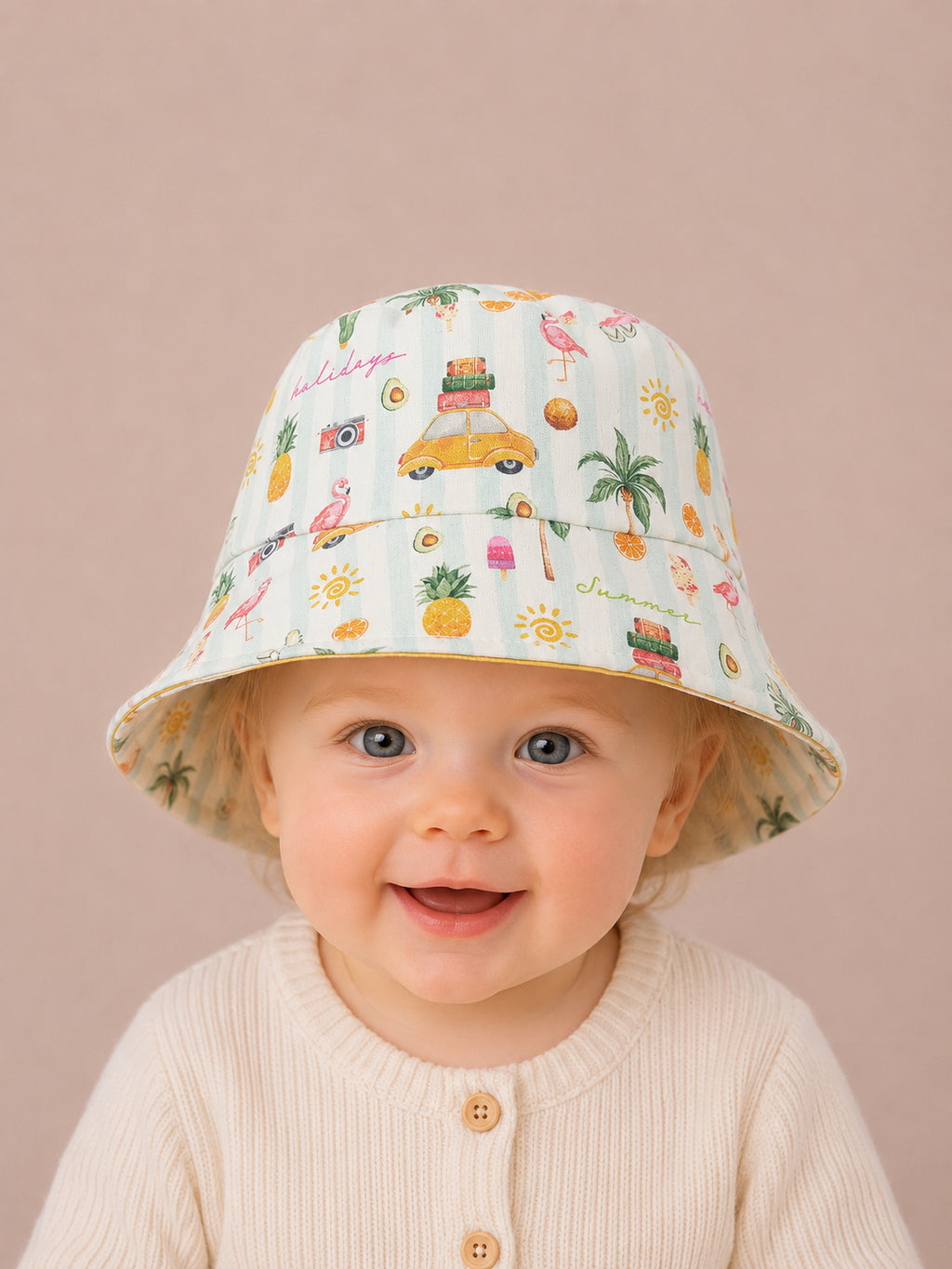 Gorrito pescador infantil con estampado Vacaciones confeccionado en algodón [Variant: Amarillo sol]