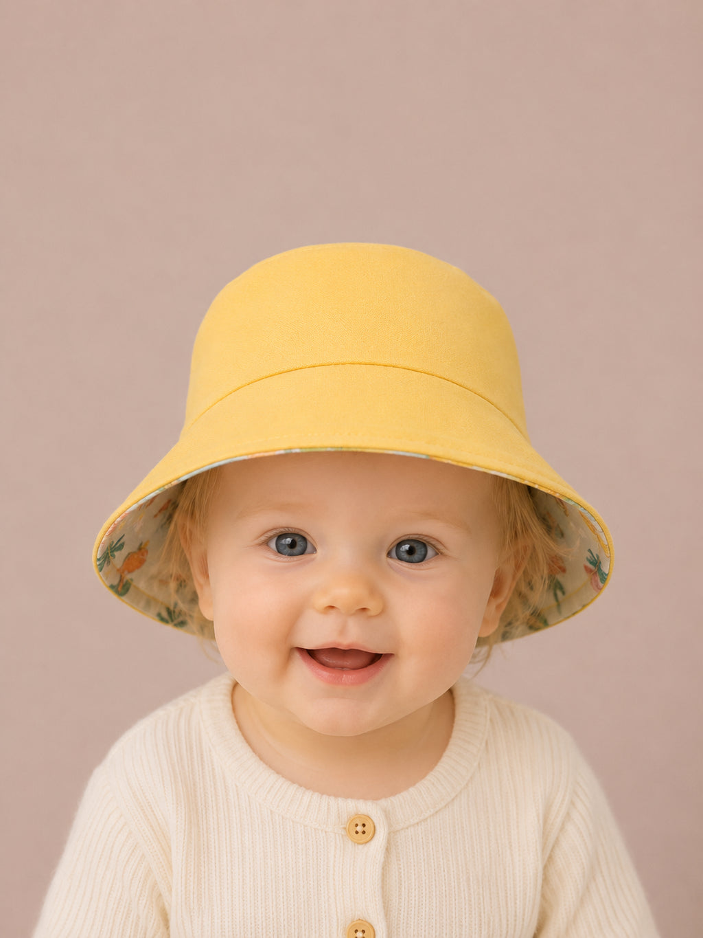 Gorrito pescador reversible Vacaciones con reverso amarillo sol [Variant: Amarillo sol]