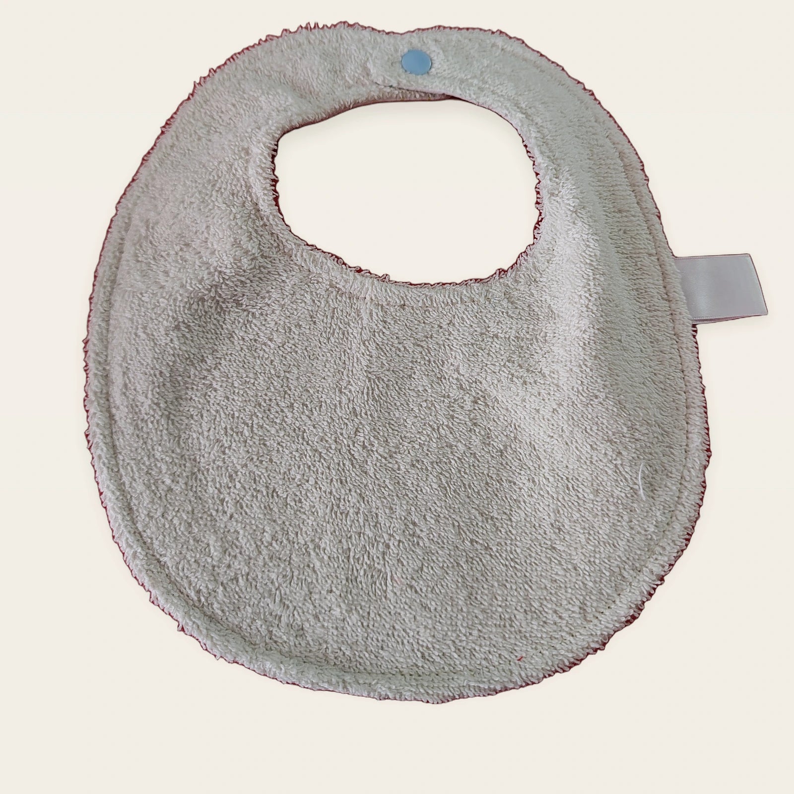 Parte trasera de rizo de bambú beige del babero 0–6 meses Animalitos divertidos con snap celeste [Variant: Celeste]