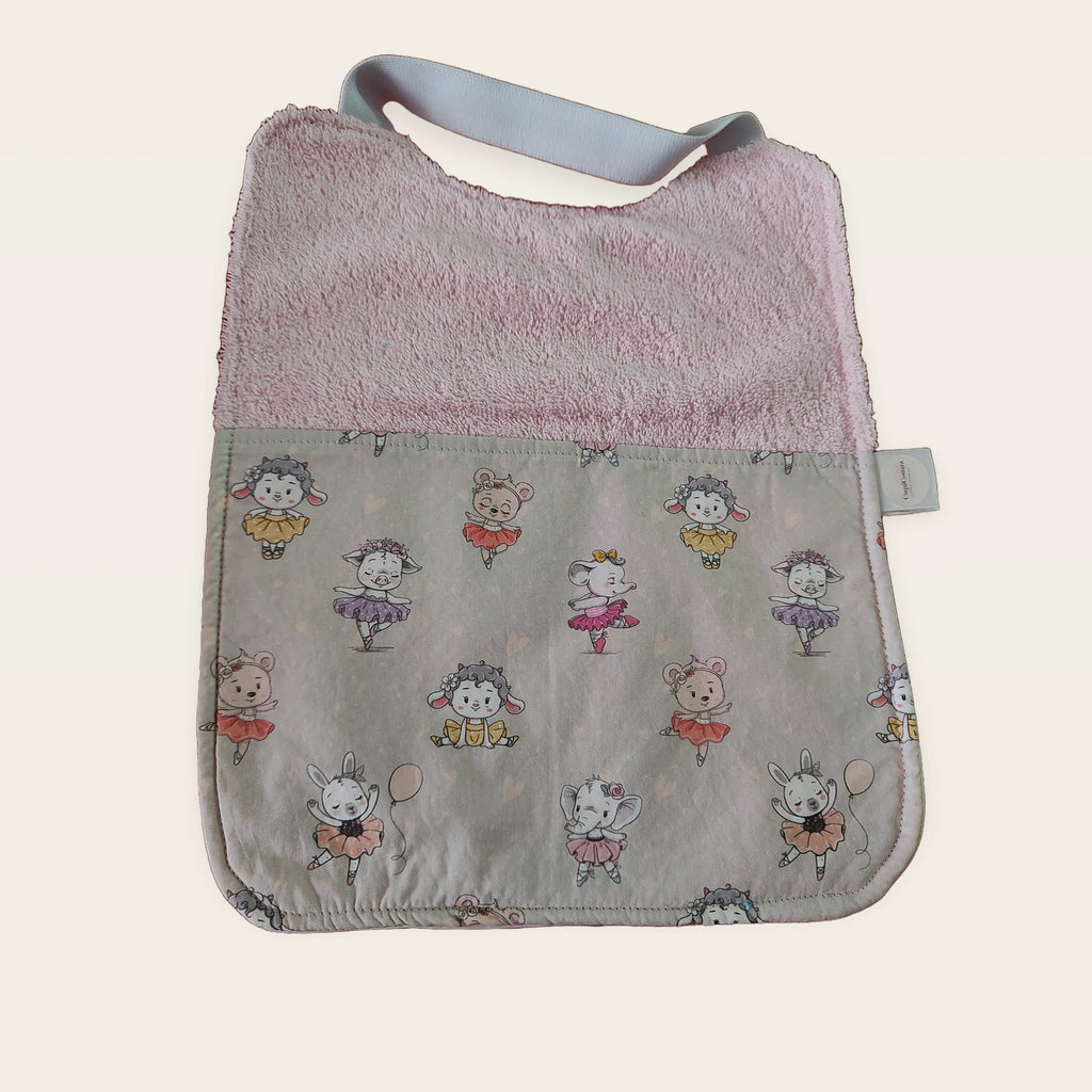 Babero infantil Bailarinas con rizo de algodón rosa y cuello elástico