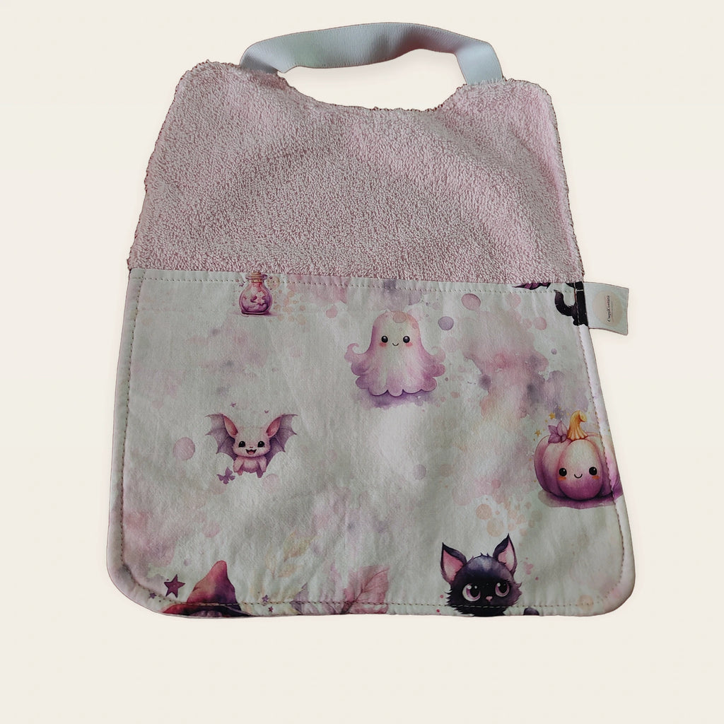 Babero infantil Halloween pastel con rizo de algodón rosa y cuello elástico