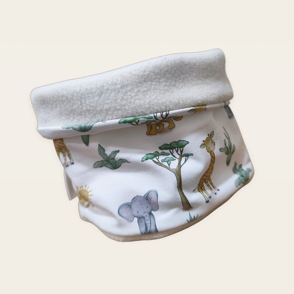 Braga de cuello infantil Animalitos de la sabana Baobab con el cuello doblado y el polar beige visible [Variant: Beige]