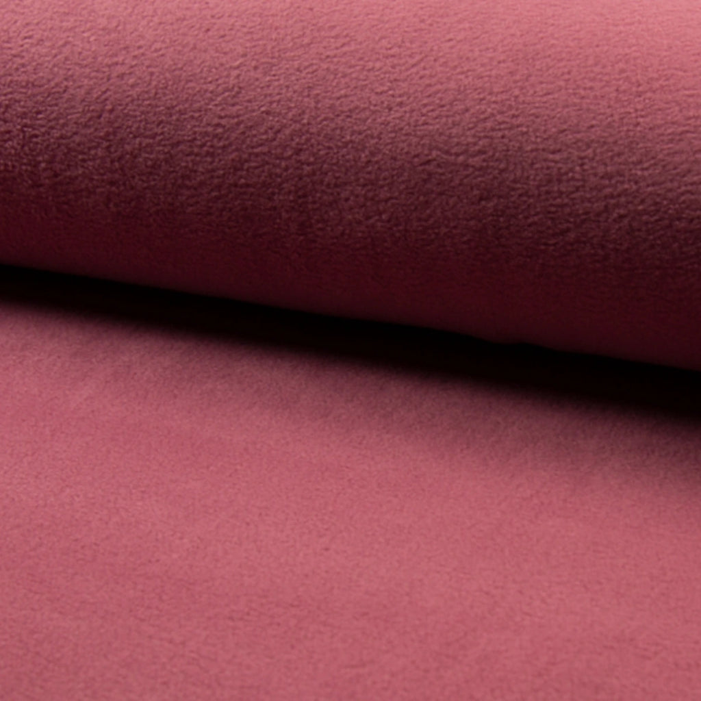 Detalle del tejido polar suave en color old rose [Variant: Old Rose]
